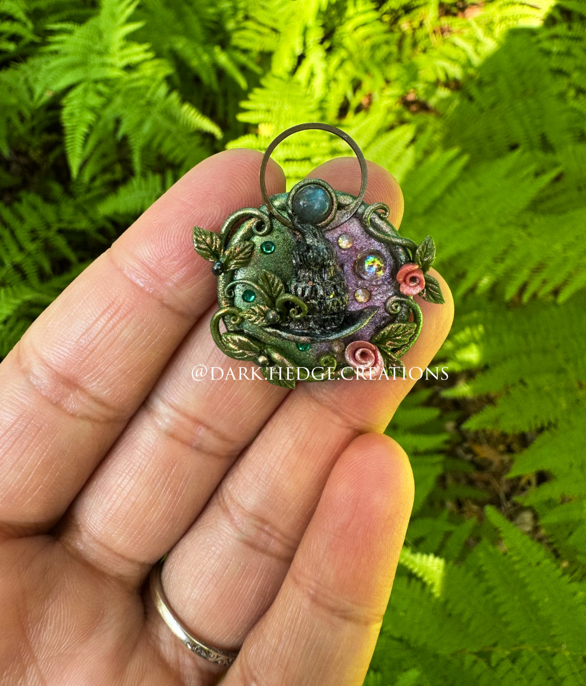 “Gravity” wicked pendant
