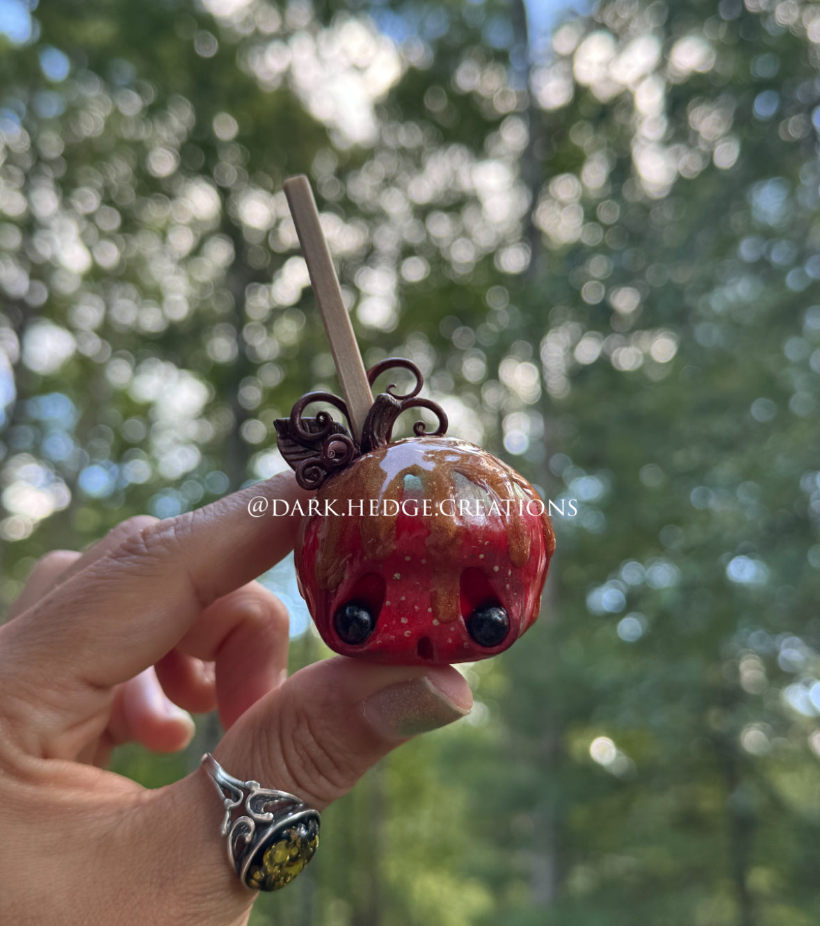 Argyle The Curious Caramel Apple