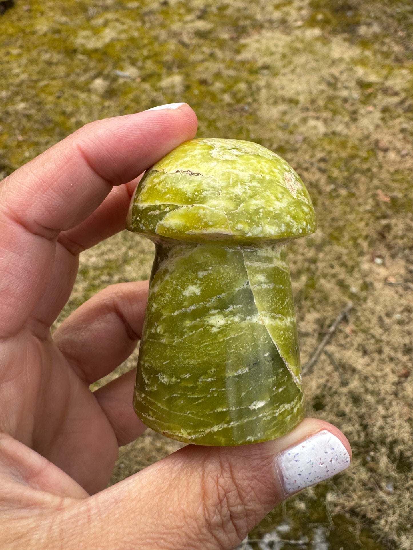 Idocrase mushroom carving