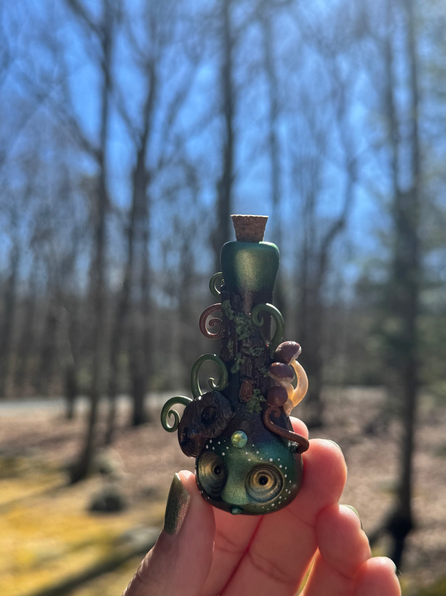 Unmasked Gloom Hollow potion bottle