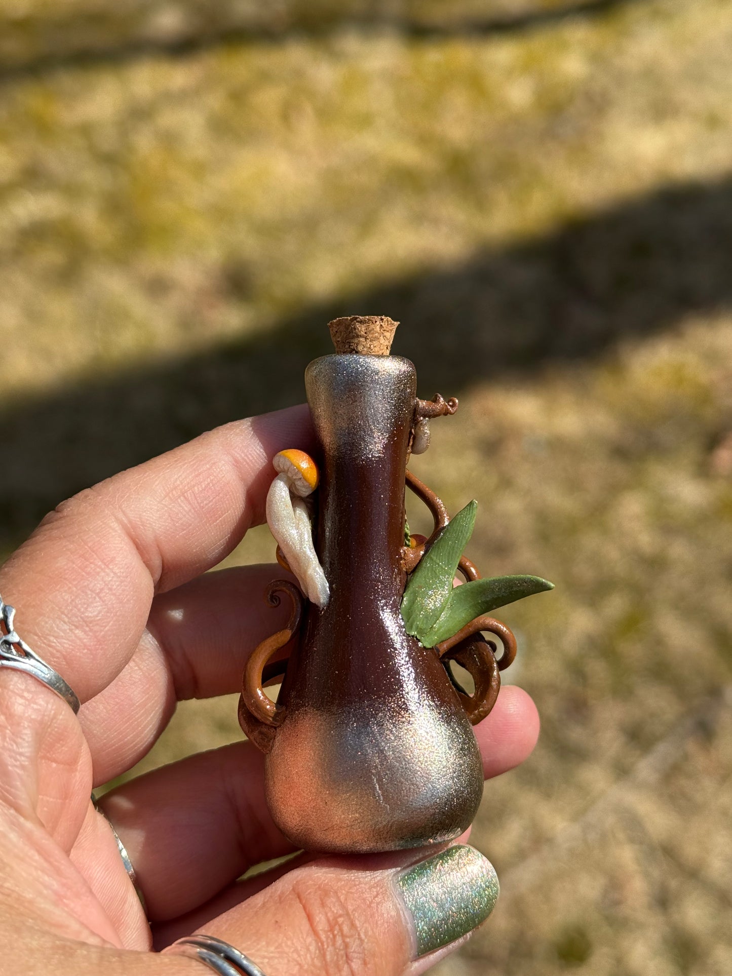 “Shadow Gloom” mini potion bottle