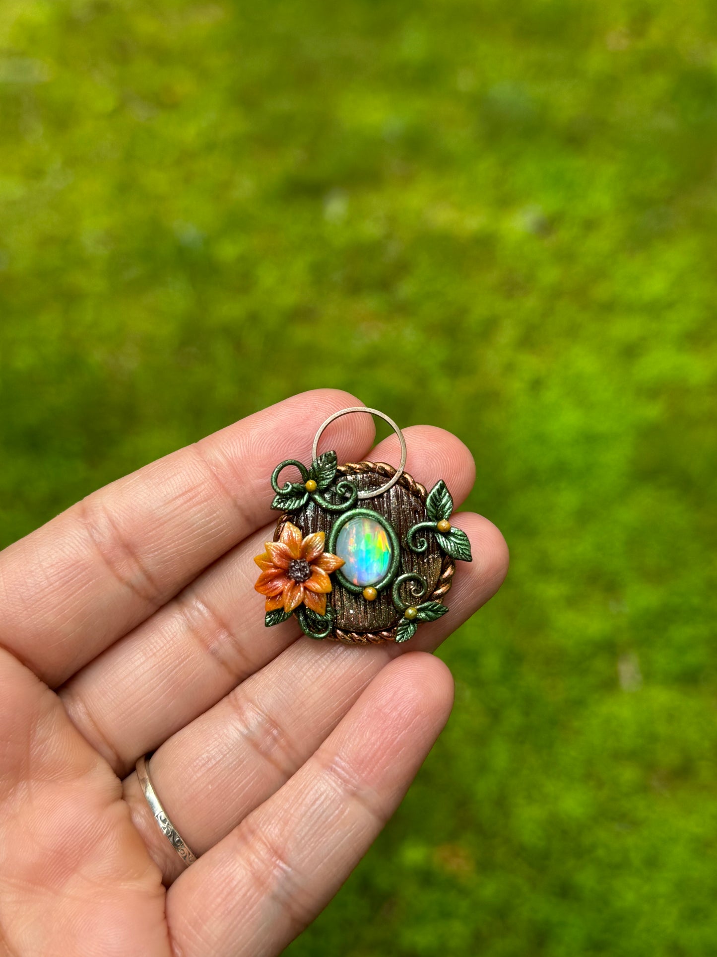 “Brighter days” pendant