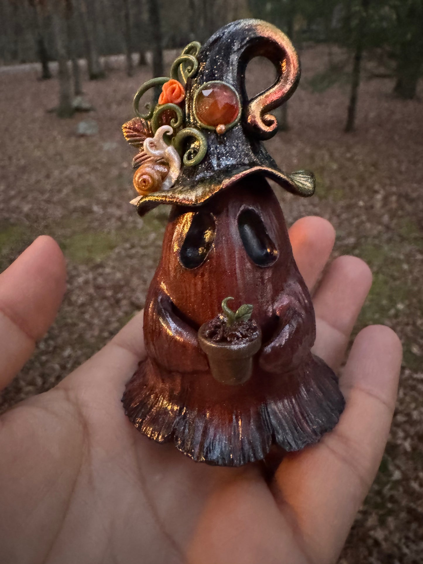 Sprout the garden ghost