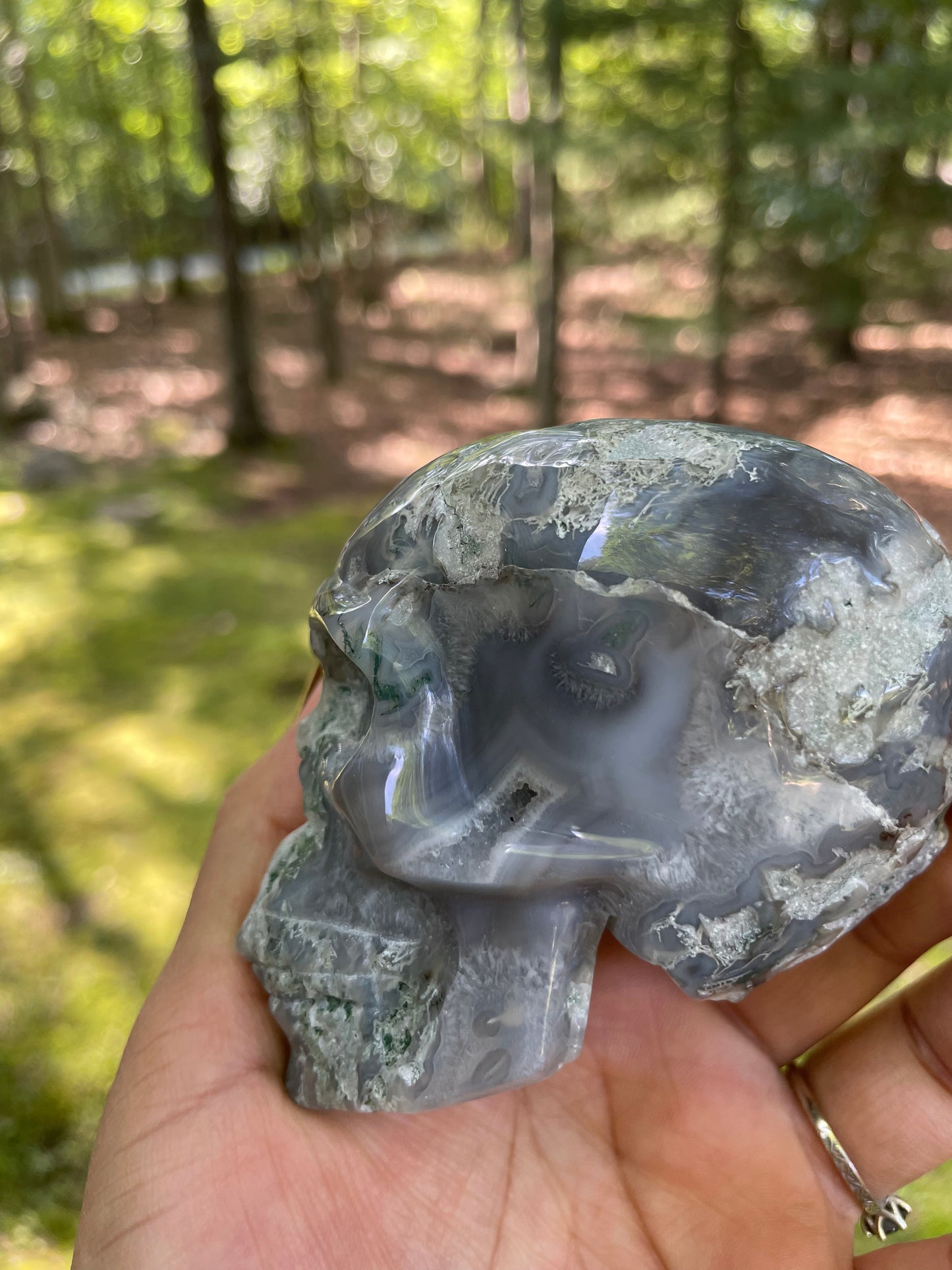 Moss agate skull