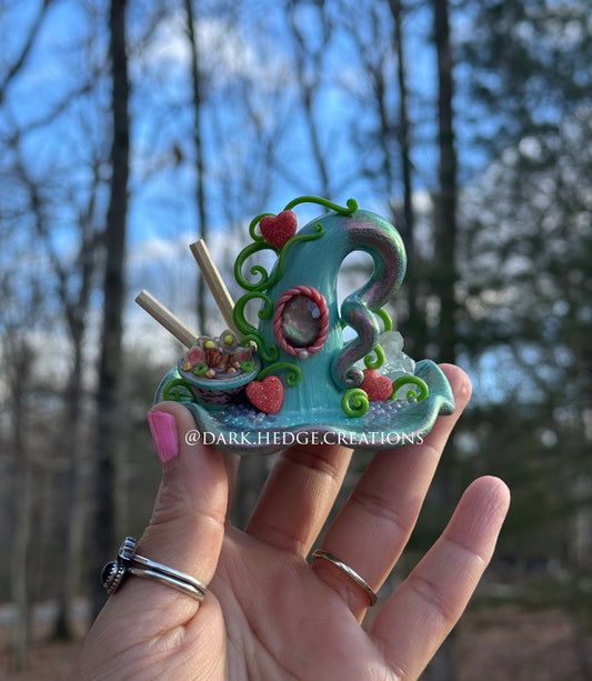 Nicole live claims 5 items