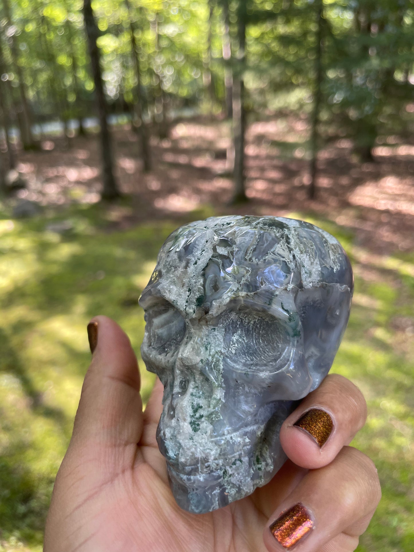 Moss agate skull