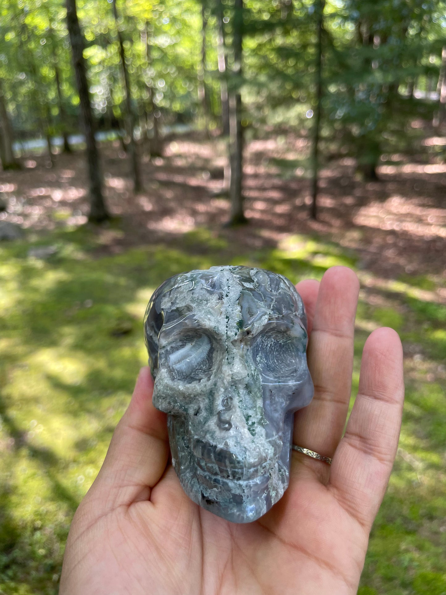 Moss agate skull