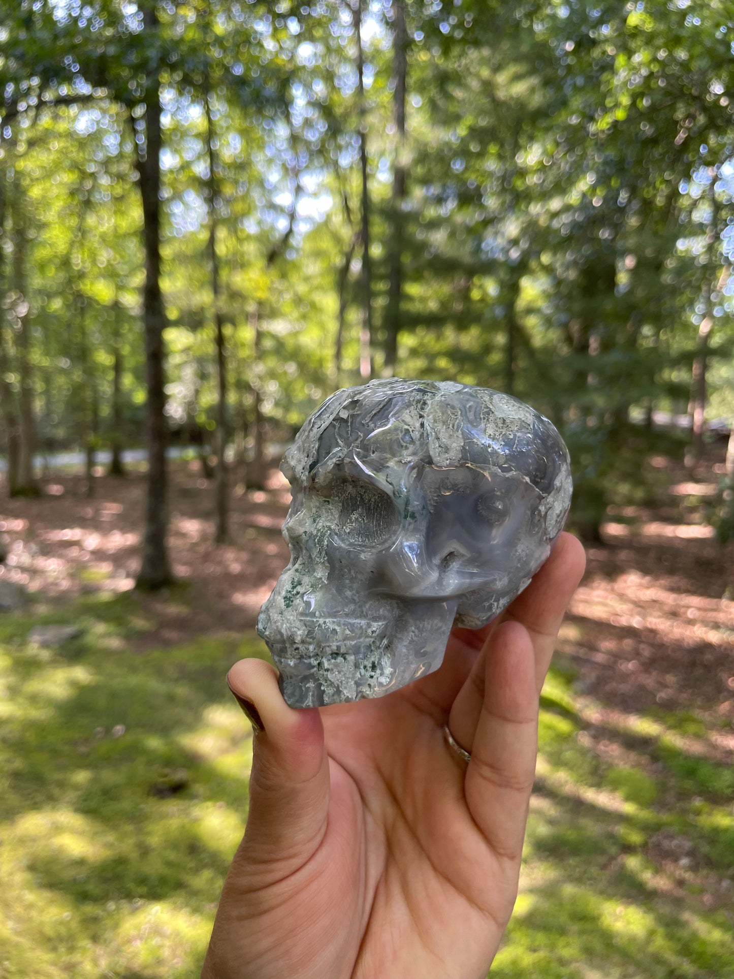 Moss agate skull