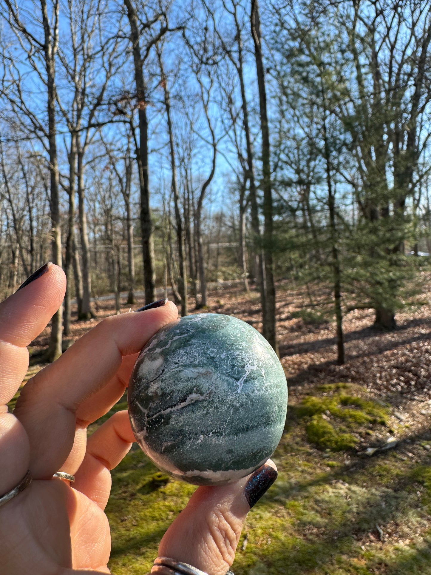 Hand polished Green sardonyx sphere