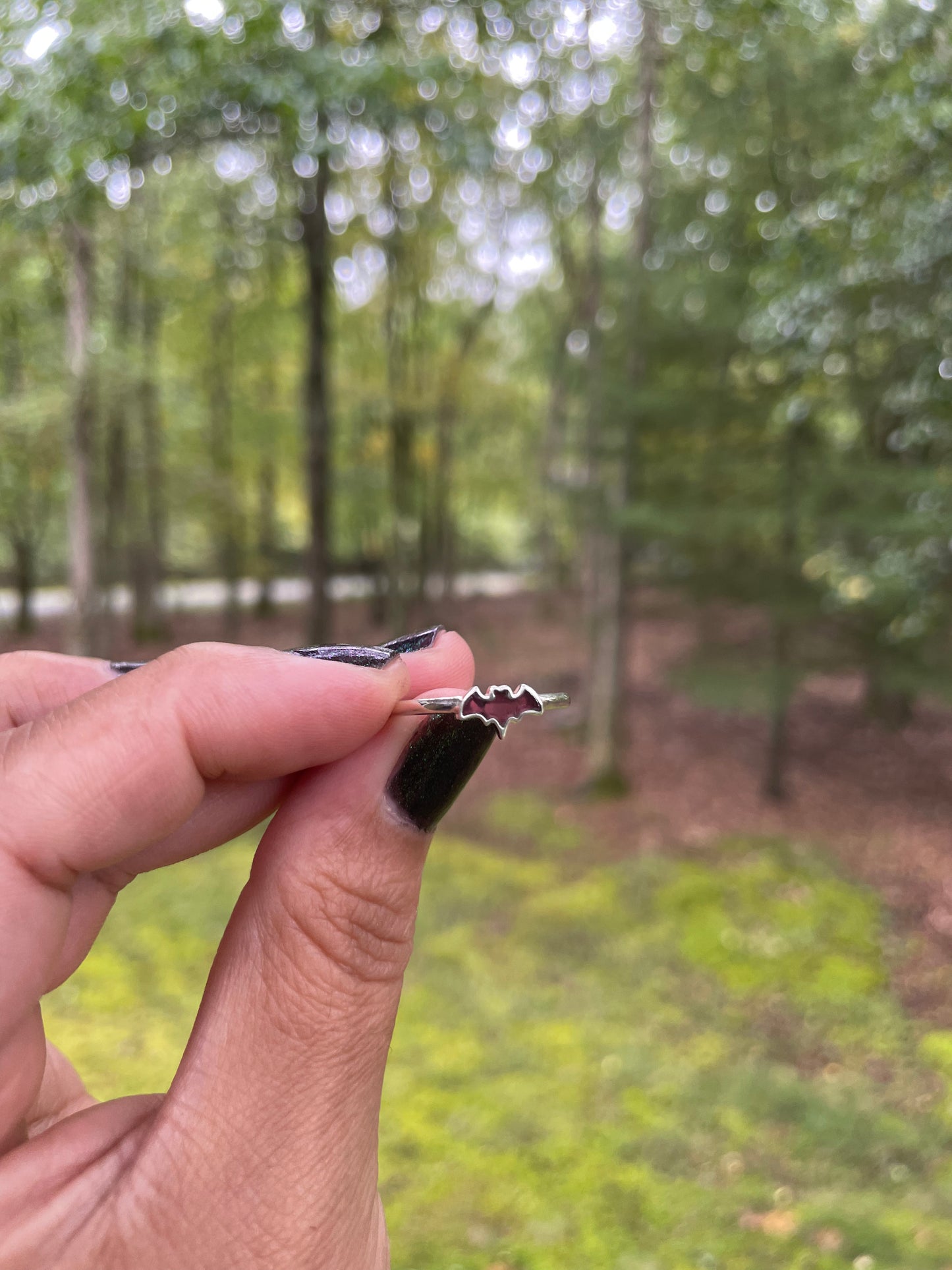 Garnet/sterling silver bat stacker ring