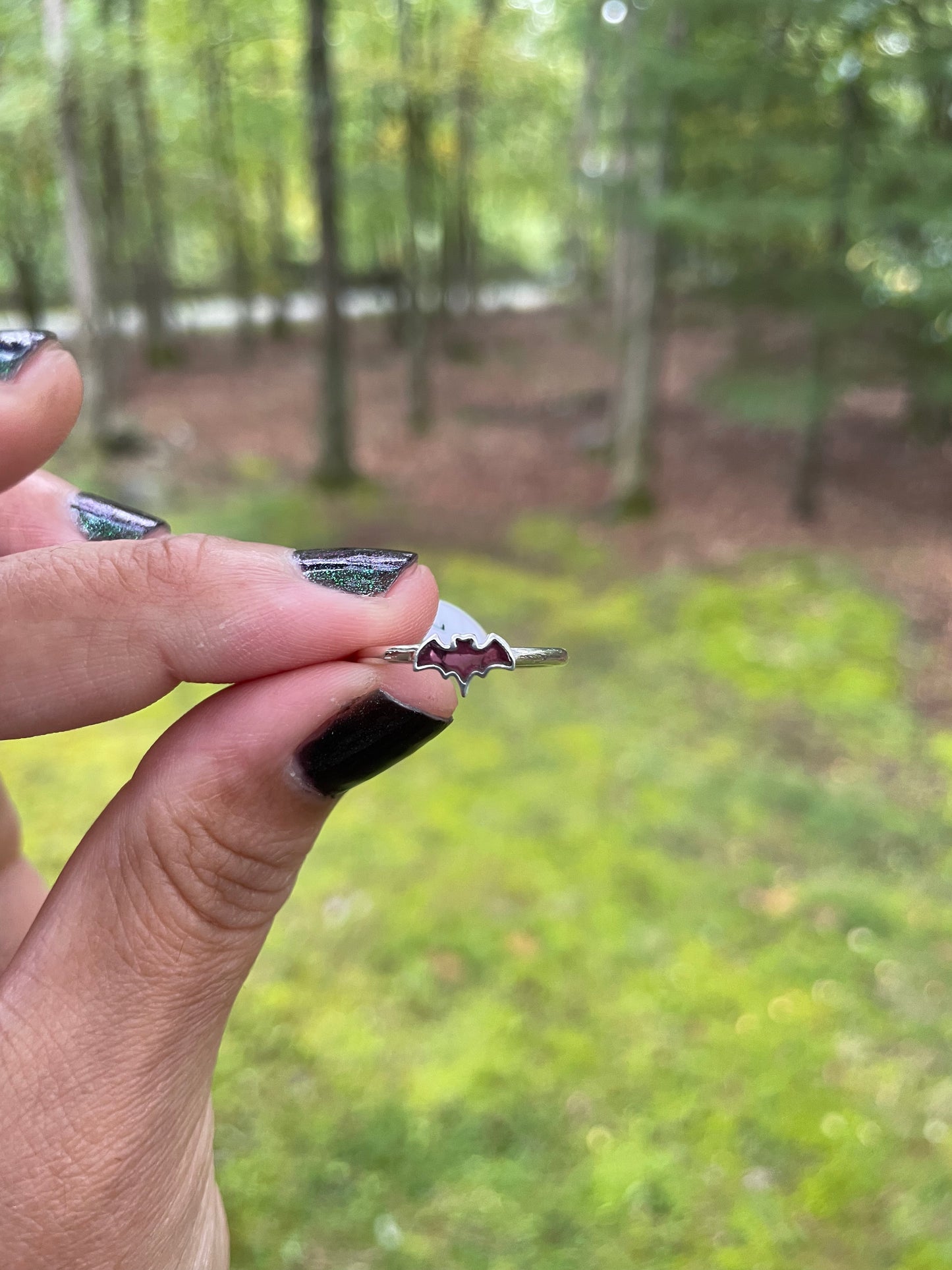 Garnet/sterling silver bat stacker ring