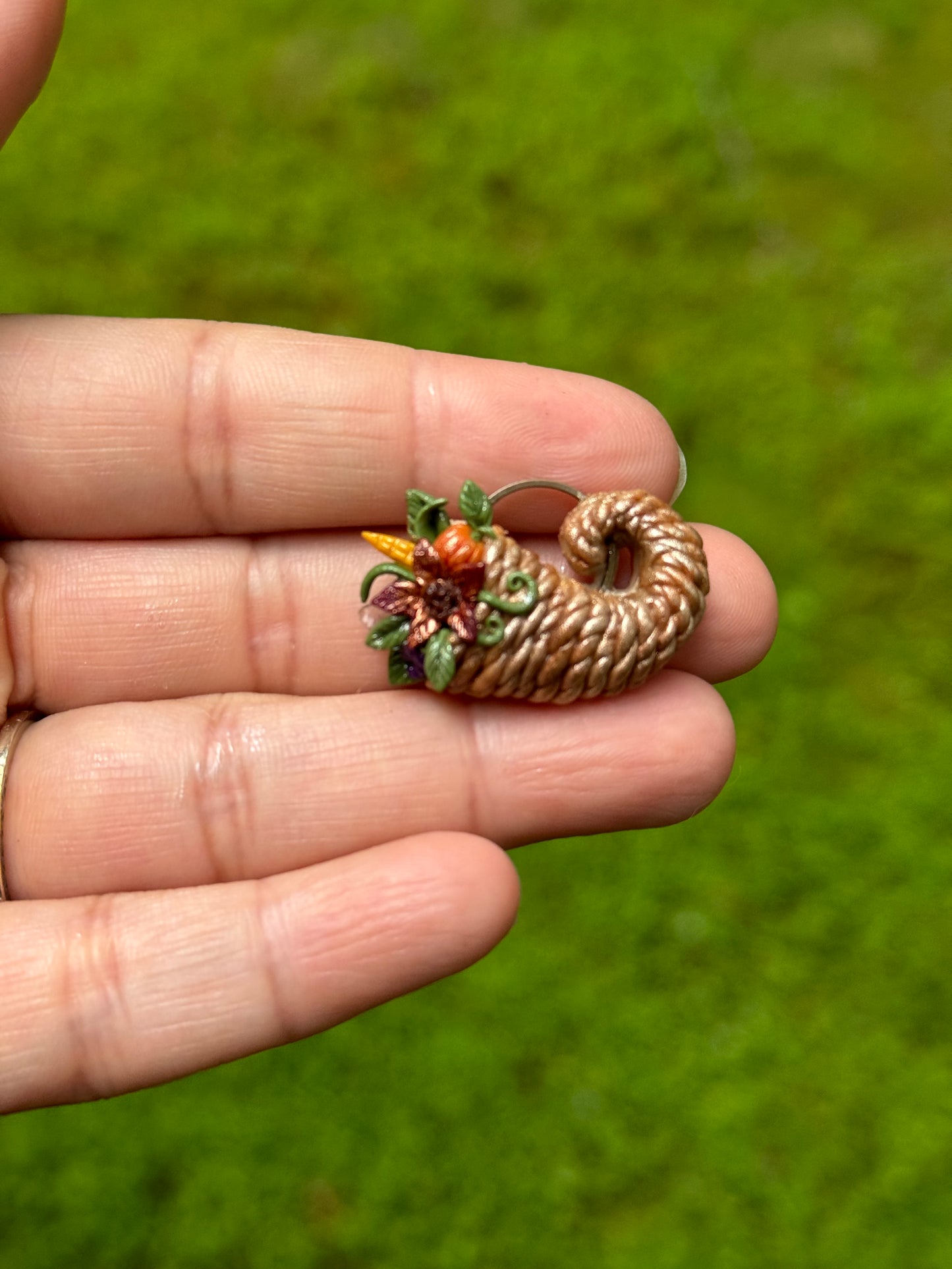 Harvest pendant