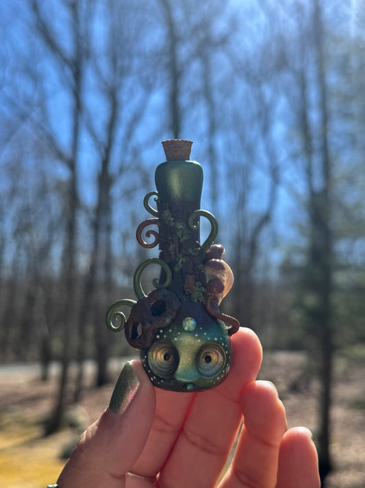 Unmasked Gloom Hollow potion bottle
