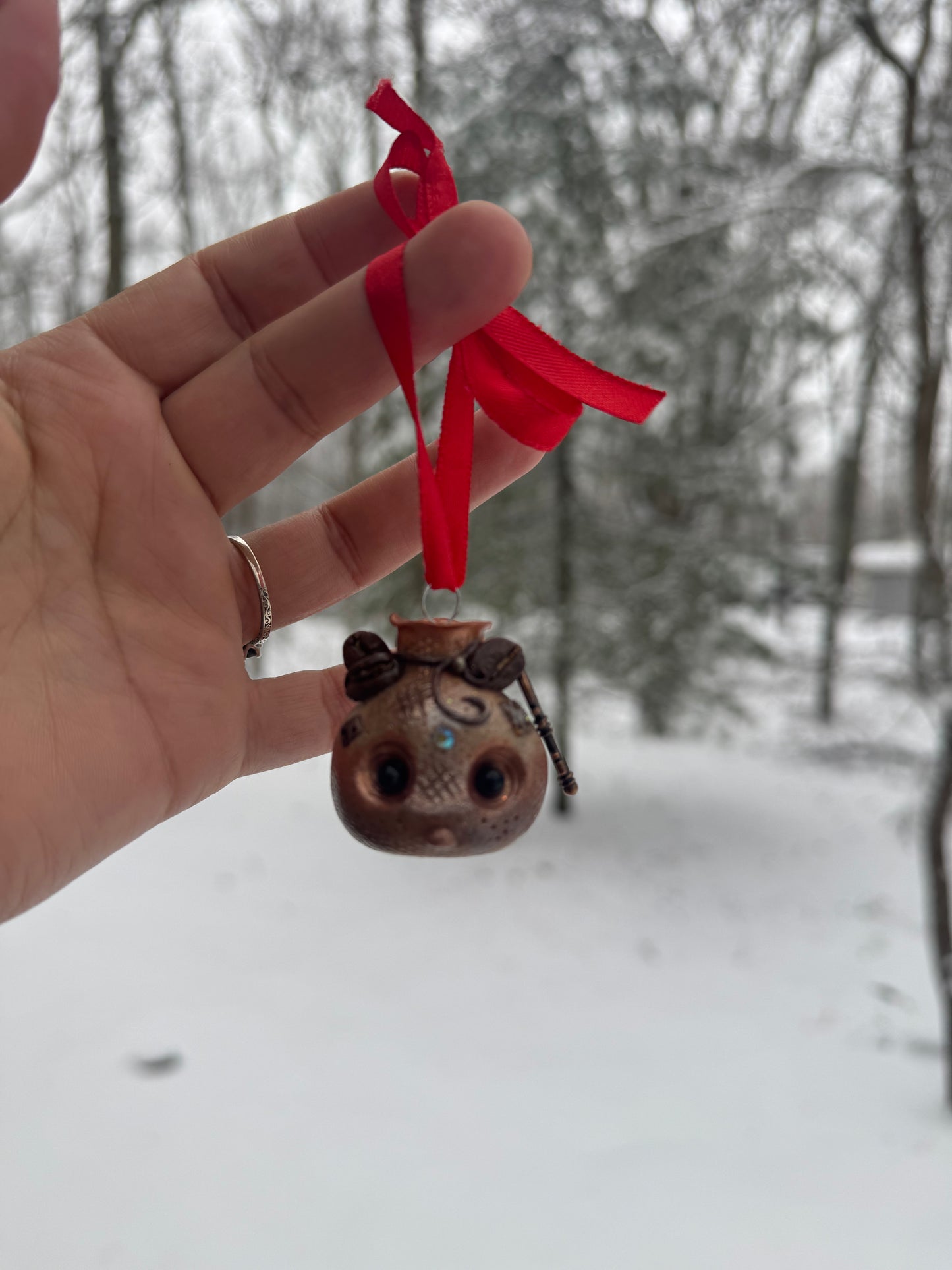 “The key to my heart is coffee”ornament