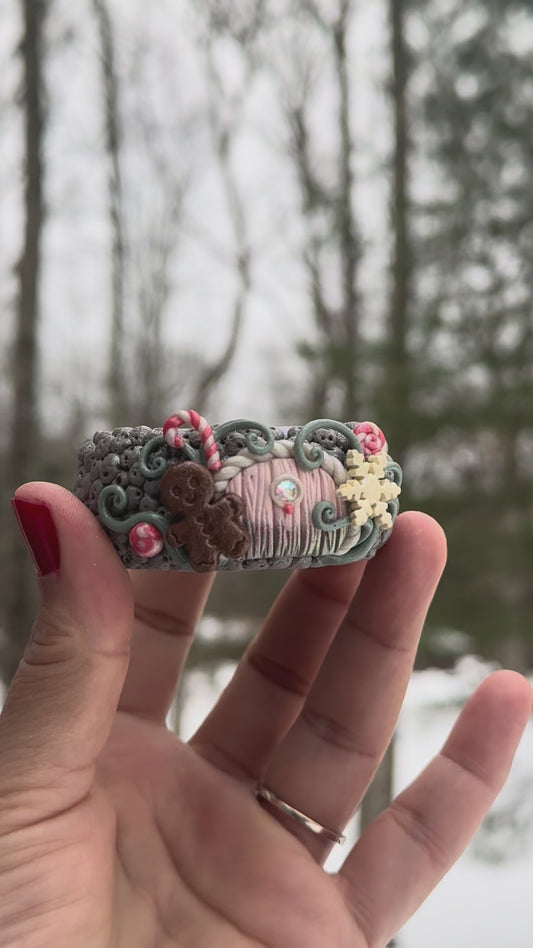 Reserved Luckhsy live sale claims